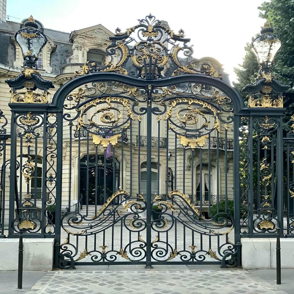 ساخت درب حیاط پروفیلی کلاف دار ماشین‌رو