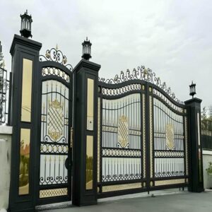 7 طرح درب پارکینگ عریض ماشین رو