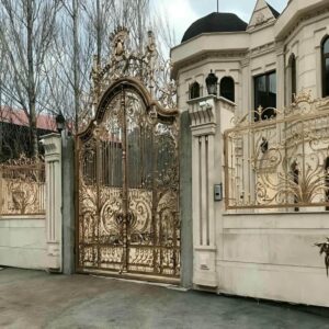 14 طرح درب حیاط مشبک نورگیر