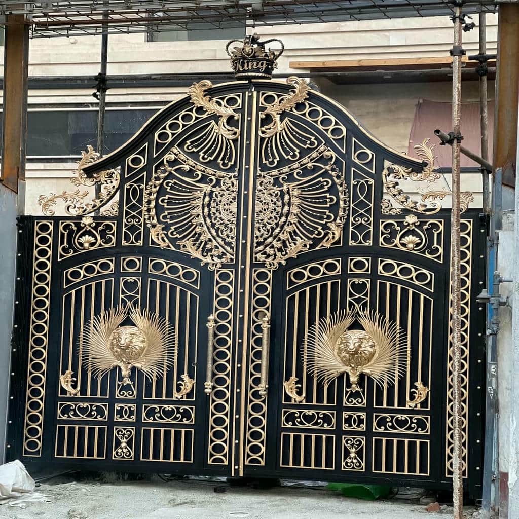درب حیاط بزرگ پارکینگ مدل دولنگه