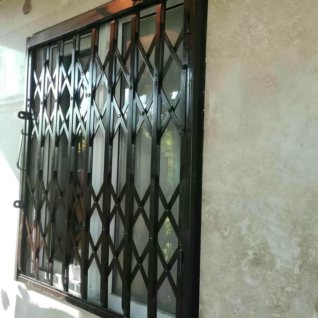 حفاظ ریلی فلزی فرفورژه