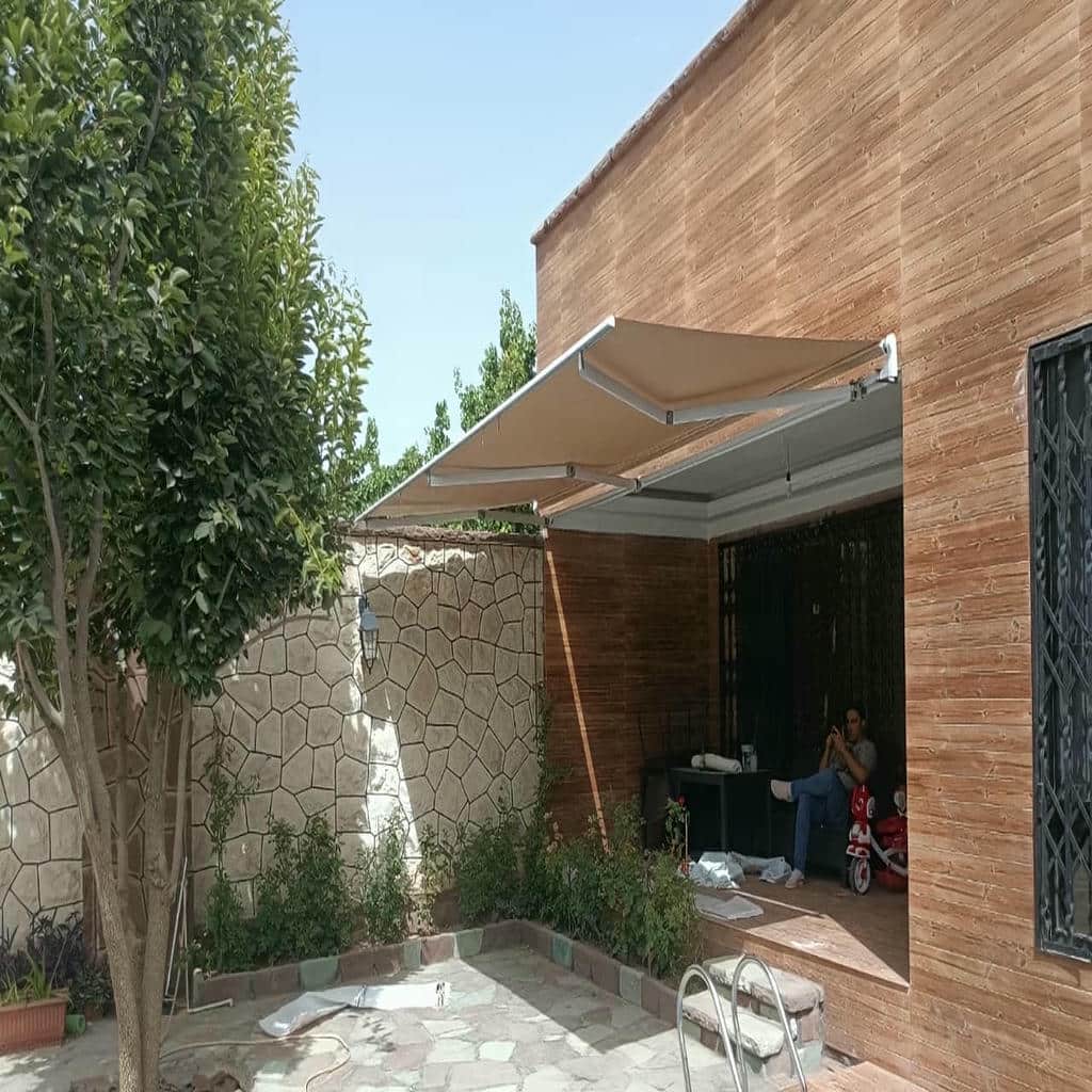 سایبان برقی خودرو