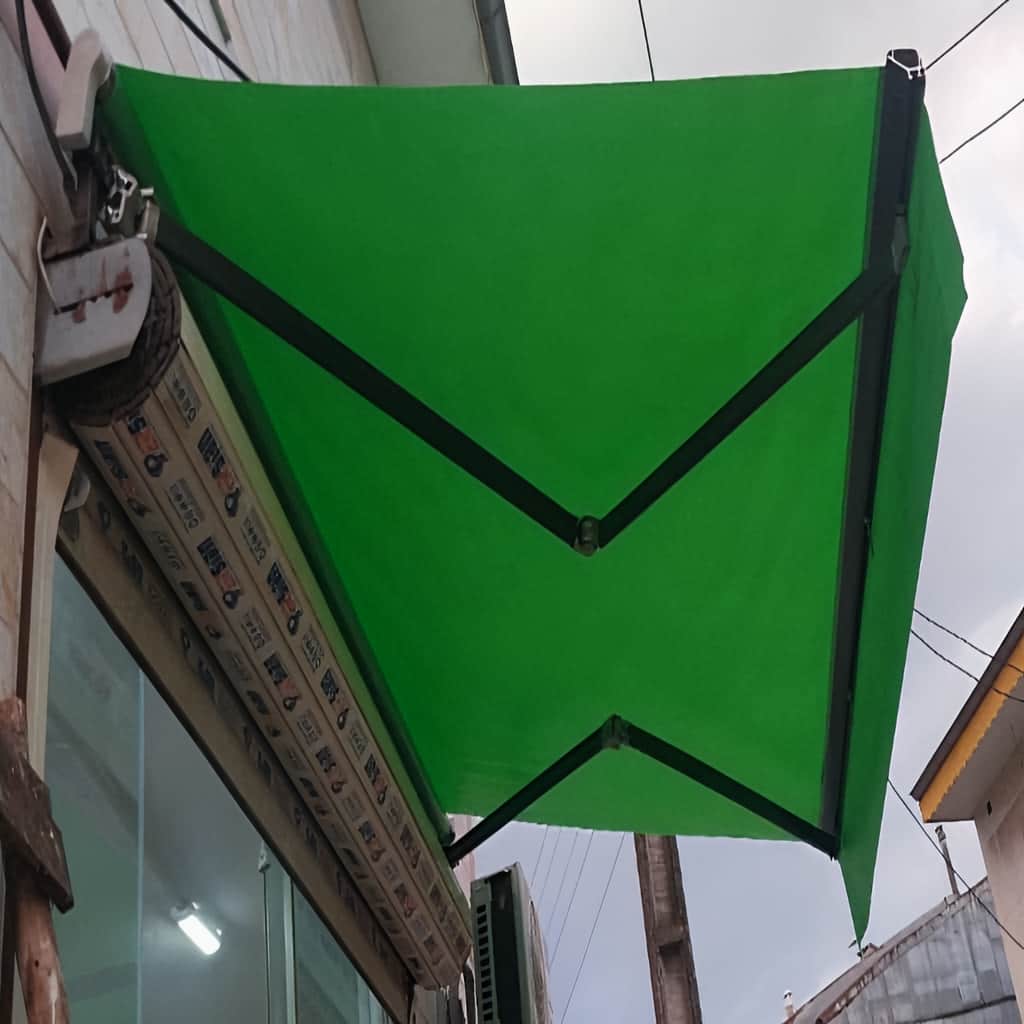 سایبان حیاط بازویی مقاوم
