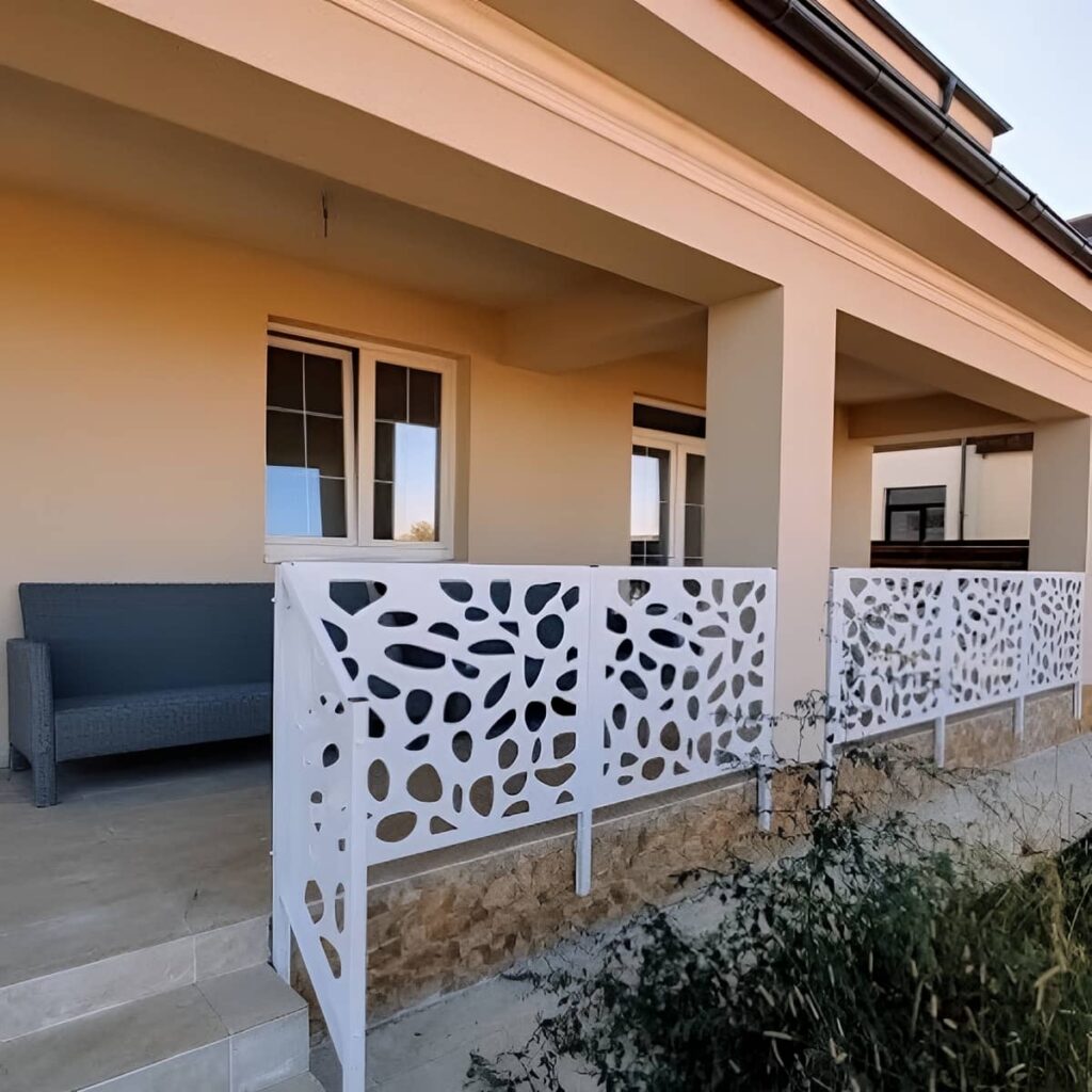 حفاظ تراس مسکونی مدرن