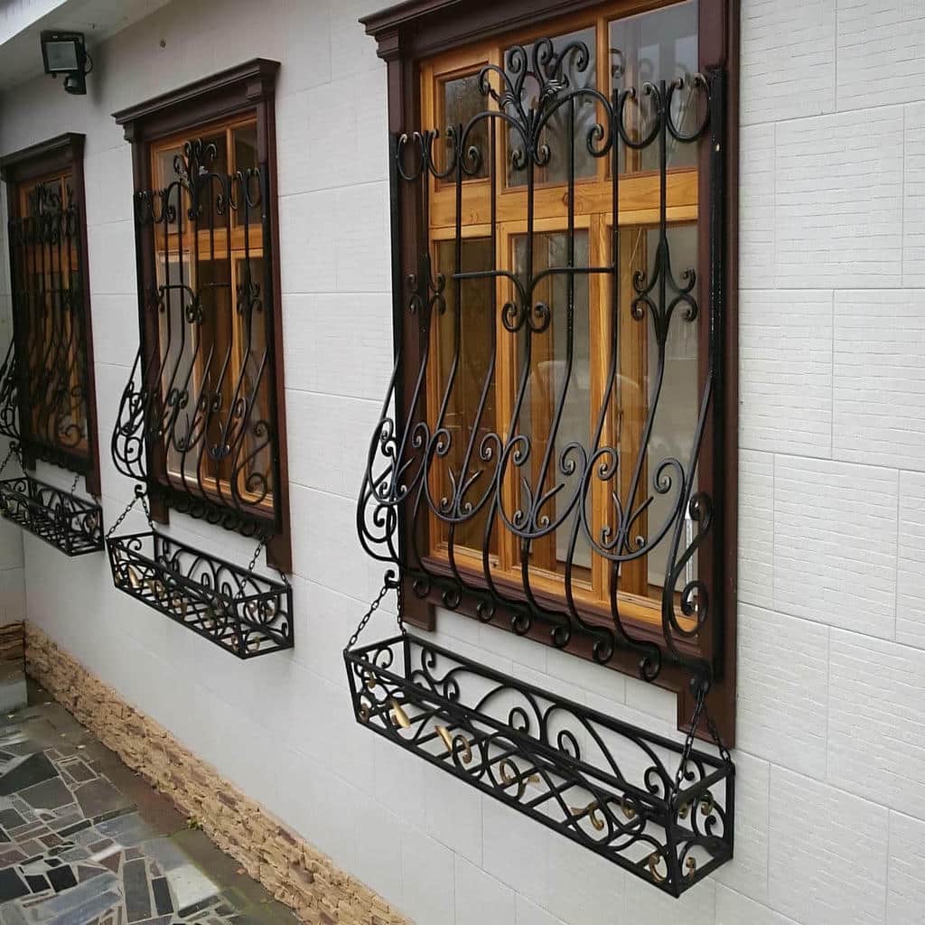 حفاظ پنجره با جوشکاری تمیز