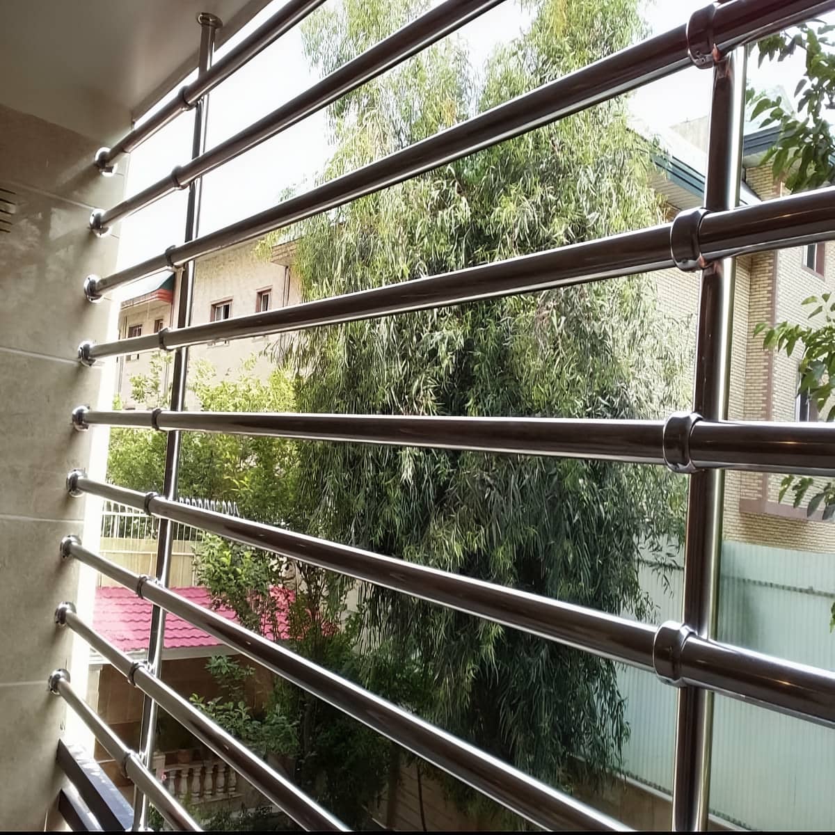 مرکز فروش و نصب نرده دوبلکس مناسب نگهداری و سرویس آسان