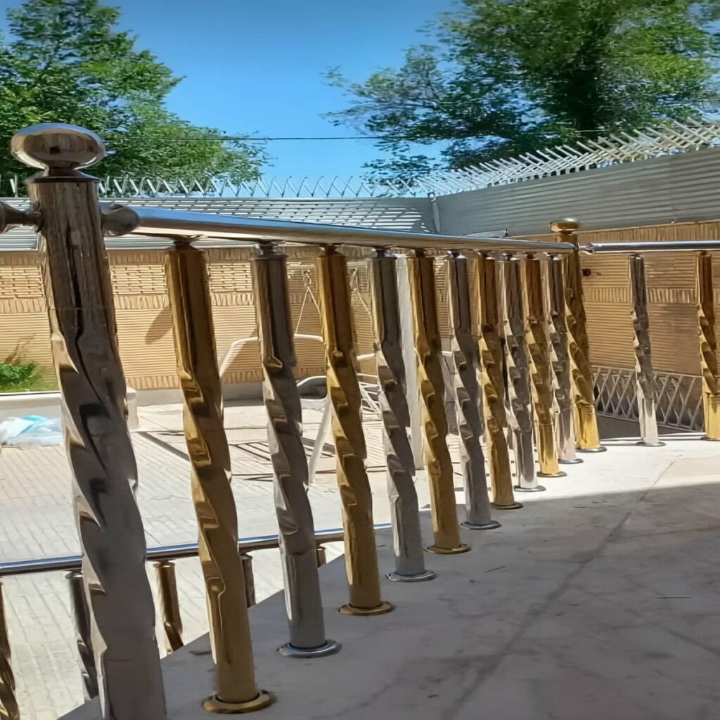 جزئیات نگهداری نرده پله
