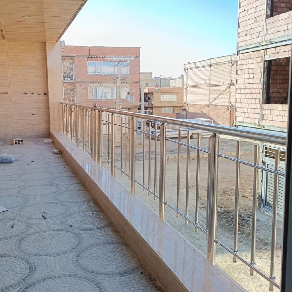 نرده راه پله داخلی مسکونی