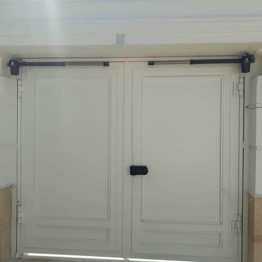 سیستم کنترل درب پارکینگ