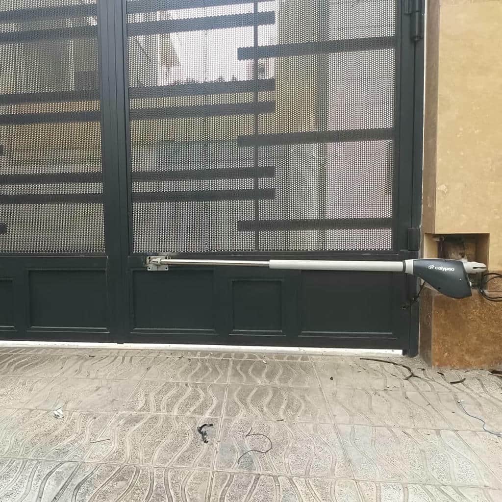 موتور درب پارکینگ ریلی