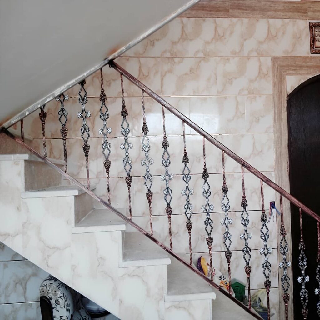مدل فرفورژه با پوشش رنگ