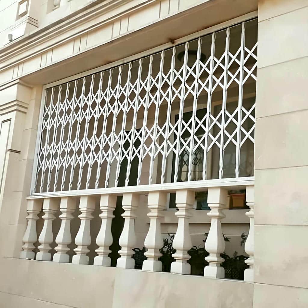 حفاظ پنجره ثابت با پوشش رنگ کوره ای