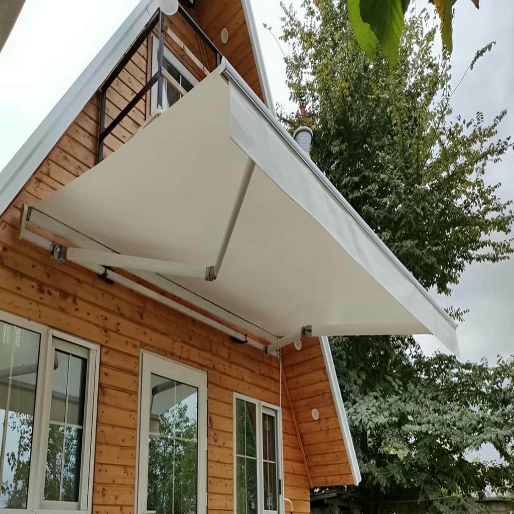 سایبان برقی کرم بالای ورودی آپارتمان گرگان