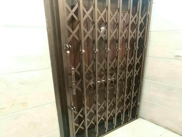 مرکز فروش حفاظ درب آکاردئونی با پشتیبانی تخصصی در استان گلستان