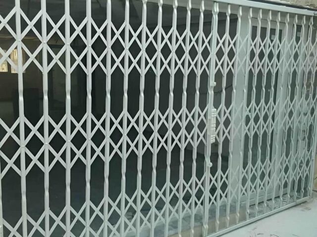 مرکز تخصصی فروش حفاظ درب آکاردئونی در تهران و حومه