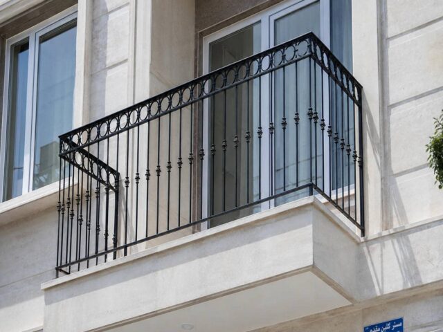 مرکز فروش نرده بالکن با بررسی اتصالات و ارتفاع در بجنورد و حومه